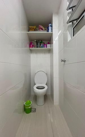 Apartamento à venda com 55m², 2 quartos e 1 vaga Apartamento à venda com 55m², 2 quartos e 1 vagaBanheiro 2