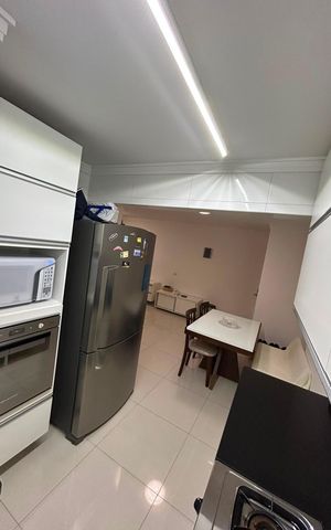 Apartamento à venda com 55m², 2 quartos e 1 vaga Apartamento à venda com 55m², 2 quartos e 1 vagaCozinha