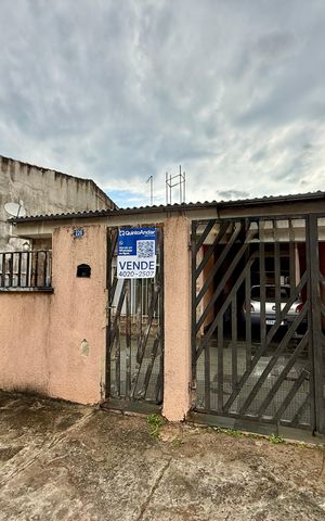 Casa para alugar com 250m², 2 quartos e 2 vagas Casa para alugar com 250m², 2 quartos e 2 vagasFachada