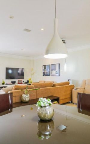 Apartamento à venda com 200m², 3 quartos e 4 vagas