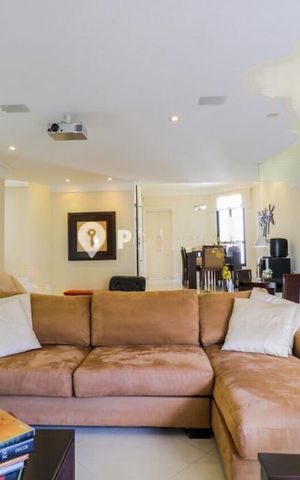 Apartamento à venda com 200m², 3 quartos e 4 vagas