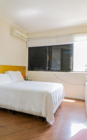 Apartamento à venda com 200m², 3 quartos e 4 vagas