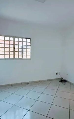 Casa para alugar com 150m², 3 quartos e 2 vagas Casa para alugar com 150m², 3 quartos e 2 vagasSala
