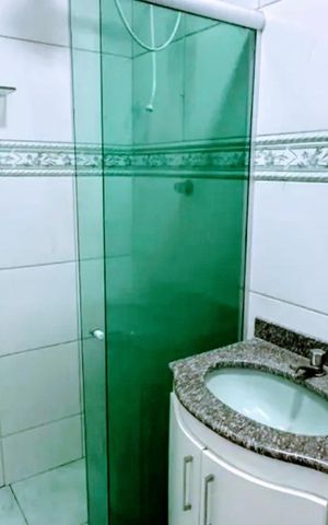 Casa para alugar com 150m², 3 quartos e 2 vagas Casa para alugar com 150m², 3 quartos e 2 vagasBanheiro