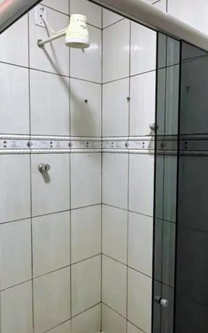 Casa para alugar com 150m², 3 quartos e 2 vagas Casa para alugar com 150m², 3 quartos e 2 vagasBanheiro