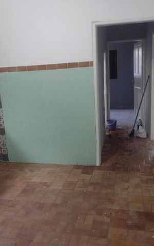 Casa à venda com 500m², 2 quartos e 10 vagas Casa à venda com 500m², 2 quartos e 10 vagasCozinha