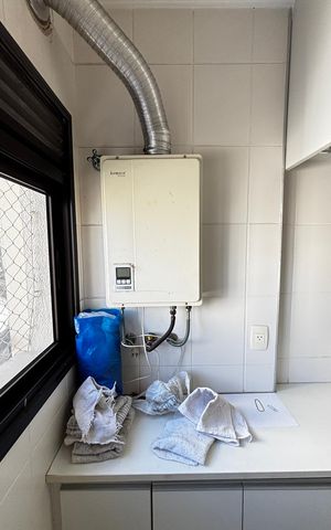 Apartamento à venda com 141m², 3 quartos e 4 vagasÁrea de Serviço