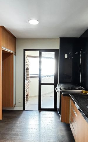 Apartamento à venda com 141m², 3 quartos e 4 vagasCozinha