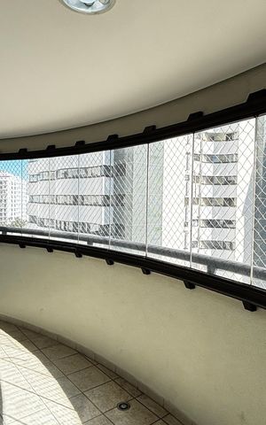 Apartamento à venda com 141m², 3 quartos e 4 vagasSala - Sala de Jantar Varanda