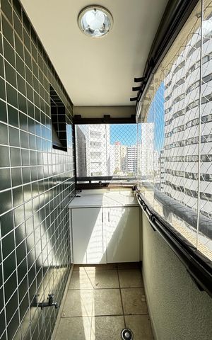 Apartamento à venda com 141m², 3 quartos e 4 vagasSala - Sala de Jantar Varanda