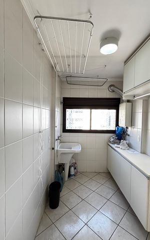 Apartamento à venda com 141m², 3 quartos e 4 vagasDespensa