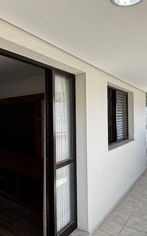 Apartamento à venda com 141m², 3 quartos e 4 vagasSala - Sala de Jantar Varanda