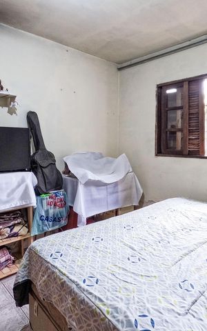 Casa à venda com 64m², 2 quartos e 1 vaga