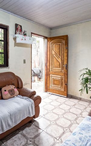 Casa à venda com 64m², 2 quartos e 1 vaga