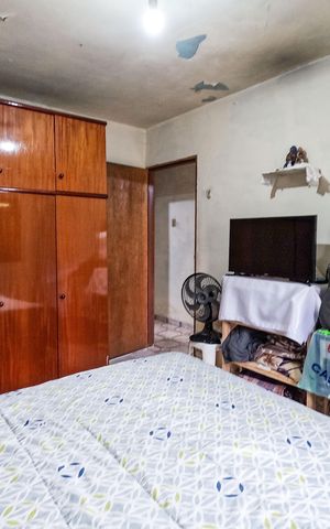 Casa à venda com 64m², 2 quartos e 1 vaga