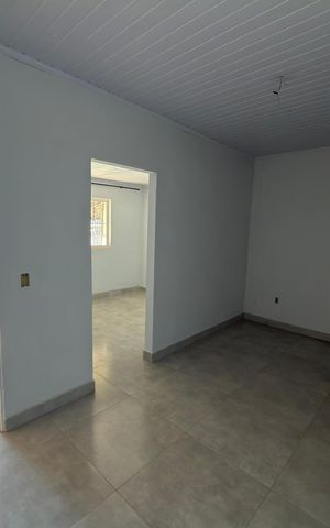 Casa à venda com 50m², 3 quartos e 1 vaga Casa à venda com 50m², 3 quartos e 1 vagaQuarto 1