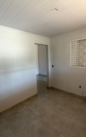 Casa à venda com 50m², 3 quartos e 1 vaga Casa à venda com 50m², 3 quartos e 1 vagaSala