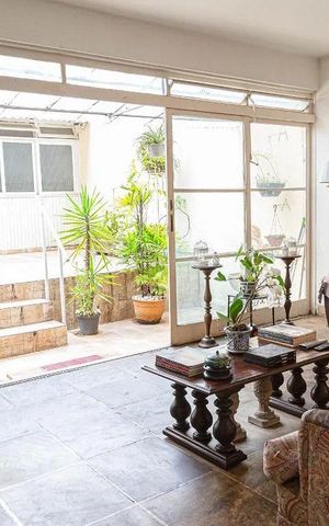 Apartamento à venda com 336m², 3 quartos e sem vaga Apartamento à venda com 336m², 3 quartos e sem vagaSala