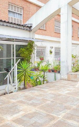 Apartamento à venda com 336m², 3 quartos e sem vaga Apartamento à venda com 336m², 3 quartos e sem vagaÁrea Externa