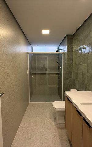 Apartamento à venda com 210m², 4 quartos e 1 vaga Apartamento à venda com 210m², 4 quartos e 1 vagaBanheiro Suíte 3