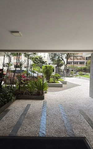 Apartamento à venda com 210m², 4 quartos e 1 vaga Apartamento à venda com 210m², 4 quartos e 1 vagaÁrea comum