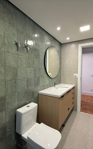 Apartamento à venda com 210m², 4 quartos e 1 vaga Apartamento à venda com 210m², 4 quartos e 1 vagaBanheiro Suíte 3
