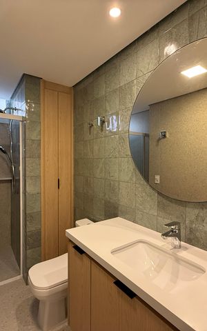 Apartamento à venda com 210m², 4 quartos e 1 vaga Apartamento à venda com 210m², 4 quartos e 1 vagaBanheiro Suíte 2