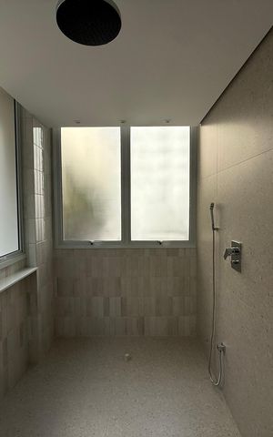 Apartamento à venda com 210m², 4 quartos e 1 vaga Apartamento à venda com 210m², 4 quartos e 1 vagaBanheiro Suíte