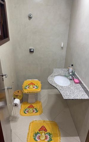 Casa para alugar com 183m², 3 quartos e 3 vagasBanheiro