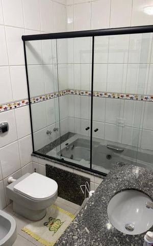 Casa para alugar com 183m², 3 quartos e 3 vagasBanheiro