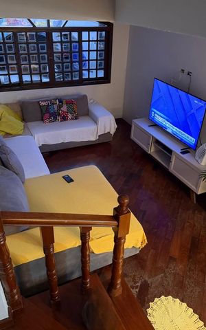 Casa para alugar com 183m², 3 quartos e 3 vagasSala