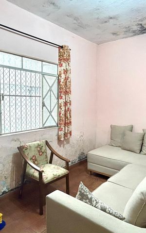Casa à venda com 440m², 7 quartos e 4 vagas Casa à venda com 440m², 7 quartos e 4 vagasSala casa 3