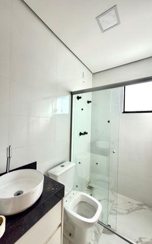 Casa para alugar com 140m², 3 quartos e 2 vagasBanheiro Social