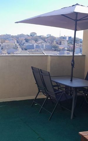 Apartamento à venda com 100m², 2 quartos e 2 vagas Apartamento à venda com 100m², 2 quartos e 2 vagasÁrea externa