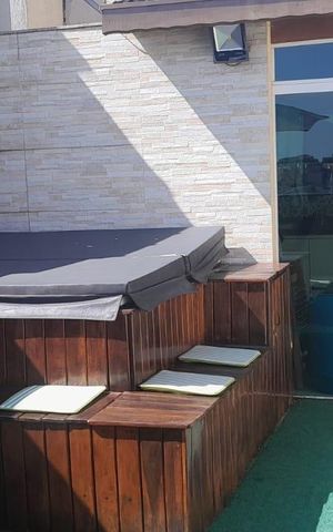 Apartamento à venda com 100m², 2 quartos e 2 vagas Apartamento à venda com 100m², 2 quartos e 2 vagasÁrea externa