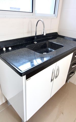 Apartamento para alugar com 41m², 2 quartos e sem vaga Apartamento para alugar com 41m², 2 quartos e sem vagaCozinha - Armários