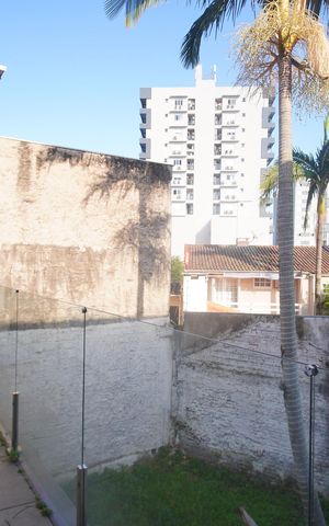 Casa para alugar com 180m², 3 quartos e 2 vagasVaranda