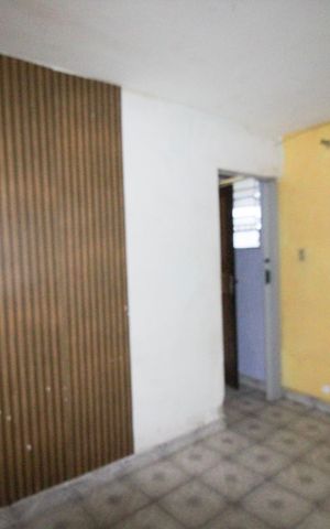 Casa à venda com 270m², 5 quartos e 3 vagas Casa à venda com 270m², 5 quartos e 3 vagasCasa 5