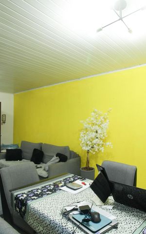 Casa à venda com 270m², 5 quartos e 3 vagas Casa à venda com 270m², 5 quartos e 3 vagasCasa 1