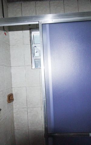 Casa à venda com 270m², 5 quartos e 3 vagas Casa à venda com 270m², 5 quartos e 3 vagasCasa 5
