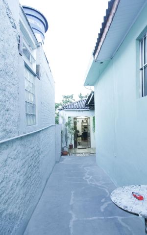 Casa à venda com 270m², 5 quartos e 3 vagas Casa à venda com 270m², 5 quartos e 3 vagasCasa 2