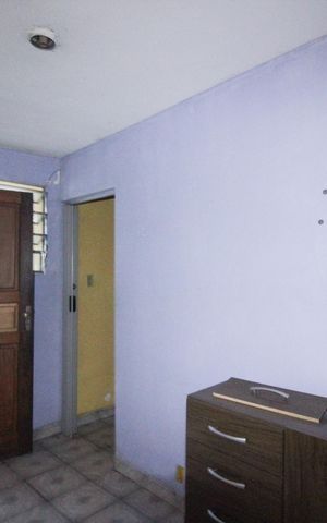 Casa à venda com 270m², 5 quartos e 3 vagas Casa à venda com 270m², 5 quartos e 3 vagasCasa 4