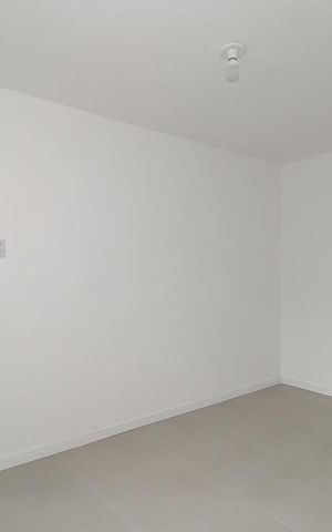 Casa para alugar com 80m², 2 quartos e 4 vagas Casa para alugar com 80m², 2 quartos e 4 vagasQuarto