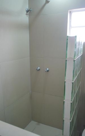 Casa para alugar com 80m², 2 quartos e 4 vagasBanheiro Corredor