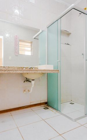 Casa para alugar com 75m², 3 quartos e 1 vagaBanheiro Social