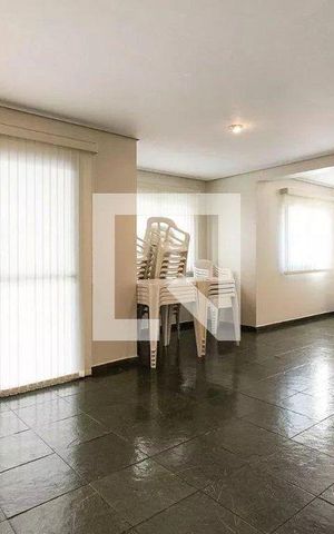 Apartamento para alugar com 65m², 2 quartos e 1 vaga Apartamento para alugar com 65m², 2 quartos e 1 vagaÁrea comum - Salão de festas