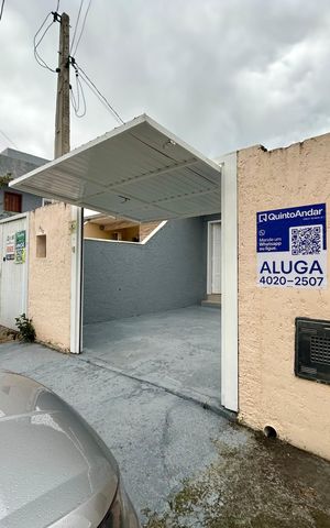 Casa para alugar com 70m², 2 quartos e 1 vaga Casa para alugar com 70m², 2 quartos e 1 vagaFachada