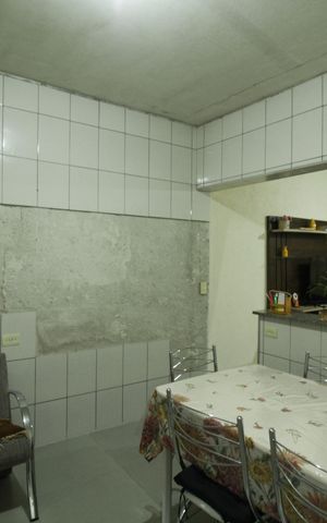 Casa à venda com 50m², 3 quartos e 1 vaga Casa à venda com 50m², 3 quartos e 1 vagaCozinha