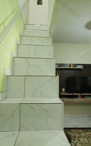 Casa à venda com 50m², 3 quartos e 1 vaga Casa à venda com 50m², 3 quartos e 1 vagaDetalhe