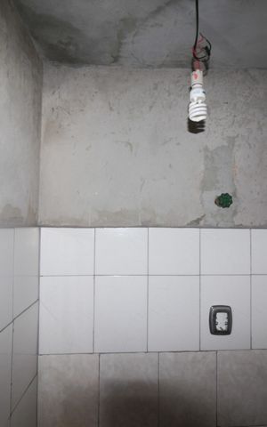 Casa à venda com 50m², 3 quartos e 1 vaga Casa à venda com 50m², 3 quartos e 1 vagaLavabo